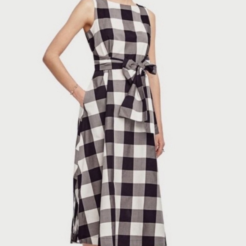 ISO - Ann Taylor Black and White Sleeveless Sundress